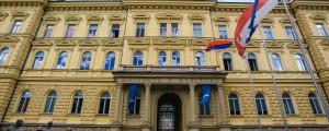 Mariborska univerza mora zaposlenim v 30 dneh izplačati 4 milijone