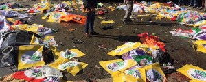 Število ubitih v bombnem napadu naraslo na 99