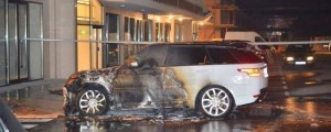 Sorajin avto eksplodiral – hoteli so jo ubiti!