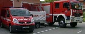 Kako si drznejo! Dolenjskim gasilcem ukradli vozilo