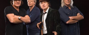AC/DC bodo spet osvajali svet