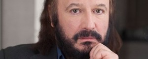 Vbrizgal si je kri HIV pozitivnega Charlieja Sheena