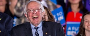 Socialist Bernie ugnal Hillary