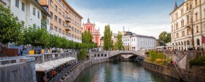 Iz Ljubljanice reševali pijanega Angleža