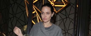 Angelina Jolie Pitt ve, kaj ni rešitev