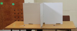 V BiH zaradi prevar na volitvah prijeli dva člana Dodikove stranke