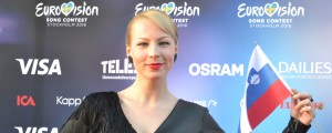 ManuEllina mladostna energija na rdeči preprogi