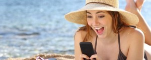 Telefon na počitnicah: takole se izognite visokemu računu!