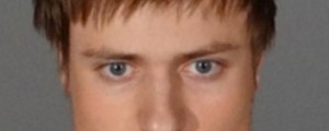 Do zob oborožen 20-letnik krenil v napad