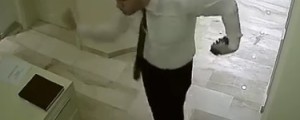 VIDEO: Ujeli Črnogorca med divjim plesom v službi