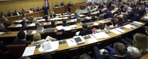 VIDEO: Finančni minister ostaja