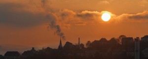 Na silvestrovo in prvi dan leta visoka onesnaženost s trdimi delci