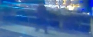 VIDEO: Kamere ujele trenutek, ko je terorist začel streljati