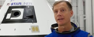 VIDEO in FOTO: NASA predstavila nov model vesoljske obleke