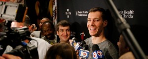 FOTO in VIDEO: Po grdi poškodbi Goran Dragić ne vidi na eno oko