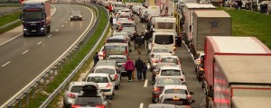 Napovedujejo zlom sistema, kaosu ni videti konca