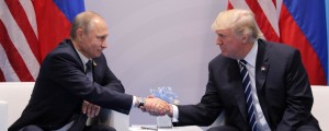 Znano je, kdaj in kje bosta glavi skupaj staknila Trump in Putin