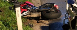 V bližini Pivke umrl motorist iz okolice Domžal