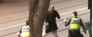 FOTO in VIDEO: Kaos: zažgal je avto in z nožem napadel ljudi