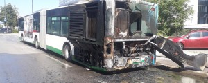 FOTO: Na Dunajski zagorel potniški avtobus