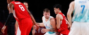 Slovenski košarkarji suvereno premagali Japonce, so v četrtfinalu
