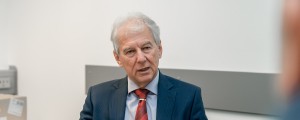 »Problem nerealističnega načrtovanja vlade se nadaljuje«