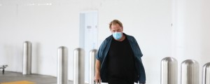 Princu Harryju so šteti dnevi, trdi Meghanin polbrat