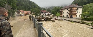 V Črni pričakujejo hitro čiščenje vodotokov in poglobitev strug