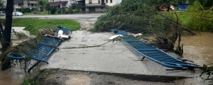 Črpali so vodo iz poplavljenih kleti, evakuacija ni bila potrebna