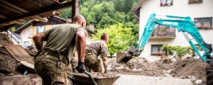 V Črni na Koroškem so več vojakov zaradi zastrupitve reševali s helikopterjem