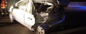 Video: V naletu od zadaj hudo poškodovana nosečnica in dvoletni otrok