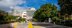 Vrhovno sodišče dopustilo revizijo sodbe zoper UKC Ljubljana zaradi malomarnega zdravljenja