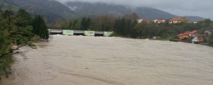 Drava bo še poplavljala, glede na predhodno namočen teren situacija za nedeljo ni brezskrbna