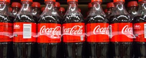 Na Hrvaškem še dva primera zastrupitve, tokrat s Coca-Colo: "Bruhal je kri!"