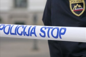 Policija preiskuje uboj v Straži pri Raki