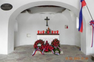 Na Javorovici spomin na padle borce četrtega bataljona Cankarjeve brigade