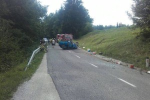 FOTO: 2 prometni nesreči na Dolenjskem
