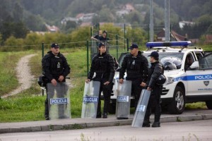 Policija išče nove policiste za varovanje schengenske meje
