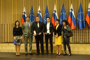 Foto: Na sprejemu pri predsedniku Pahorju kar 10 dijakov ŠC Nm