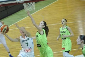 Avdio: Slovenske košarkarice premagale Litvo!