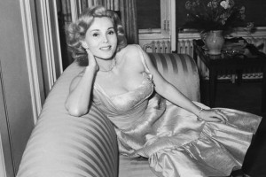 Umrla Zsa Zsa Gabor