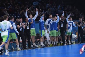 AVDIO: Slovenski rokometaši naskakujejo veliki finale