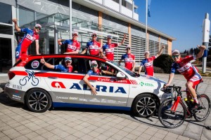 F&#38;V: Predstavitev kolesarske ekipe Adria Mobil