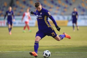 Najnovejši mariborski junak Jan Mlakar RAZVESELIL vse navijače vijoličaste s TEM SPOROČILOM!