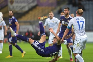 DERBI: Mariborčani zabili štiri gole, pa vseeno le remizirali
