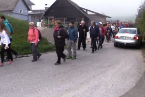 VIDEO&FOTO: Dobrodelni pohod na Trško goro