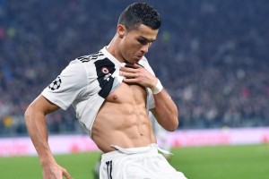 RONALDO kot GEJEVSKA IKONA. Tu je dokaz (foto)