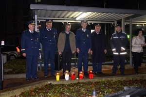 V spomin na žrtve prometnih nesreč prižgali sveče