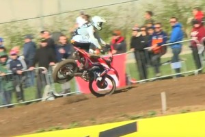 TO JE ČUDEŽ: Grozljiv padec Gajserja, pričakovali smo najhujše, on pa ... (video)