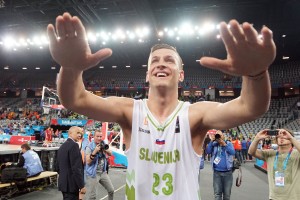 Po reprezentančnem KAOSU se je oglasil spregledani (?) Alen OMIĆ, njegovo sporočilo močno odmeva!